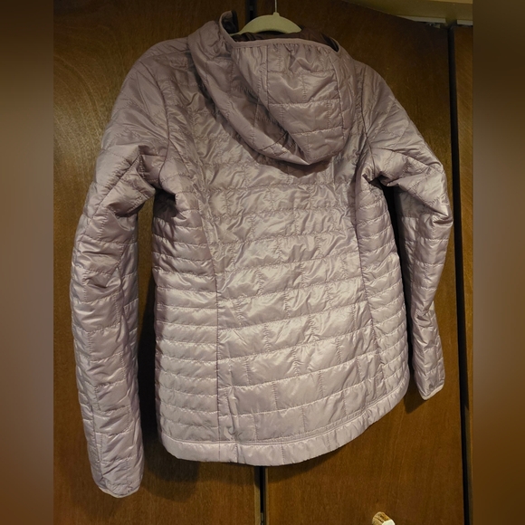 Patagonia Womens Nano Puff Hoody Mediun Dulse Mauve - Picture 2 of 3